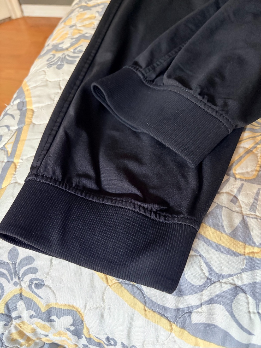 Lululemon Mens Black ABC Warpstreme Jogger Regular, XL - Picture 10 of 16